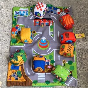 Melissa & Doug Take-Along Town Play Mat